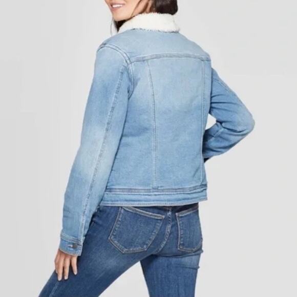Universal Thread Jacket WMNS L Denim Sherpa-Collar Button Front Trucker Coat - Picture 2 of 10